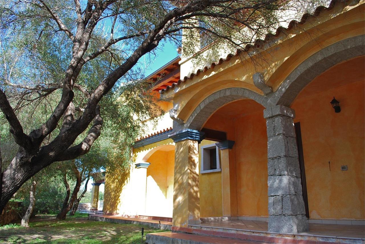 Residence Oasi E Oasi Blu ซาน เตโอโดโร ภายนอก รูปภาพ